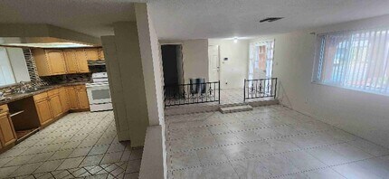 5653 Andrea Dr in Holiday, FL - Building Photo - Building Photo