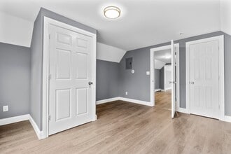 55 Elliot St, Unit 3rd in New Haven, CT - Foto de edificio - Building Photo