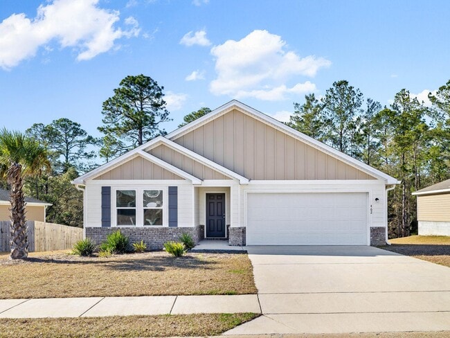 property at 462 Whispering Creek Ave