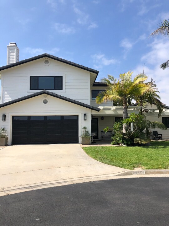 3810 Adair Way in Carlsbad, CA - Building Photo