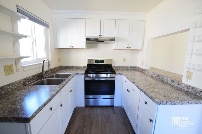 2041 36th Ave-Unit -#3 in Oakland, CA - Building Photo - Building Photo