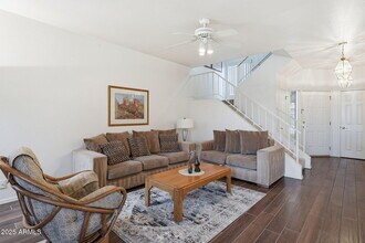 9705 E Mountain View Rd in Scottsdale, AZ - Building Photo - Building Photo