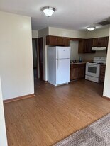 3580 E Rose Hill Ave, Unit 3 in Terre Haute, IN - Building Photo