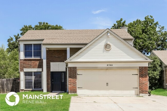 3705 Huckleberry Dr