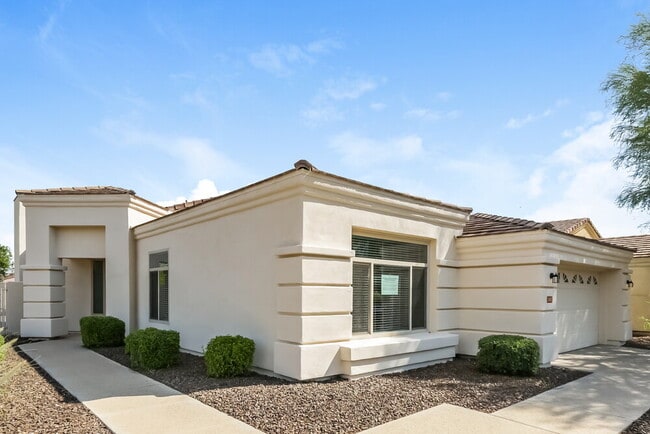 property at 2102 E Fawn Dr