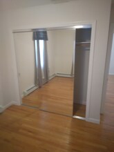 215 Summit St in East Providence, RI - Foto de edificio - Building Photo
