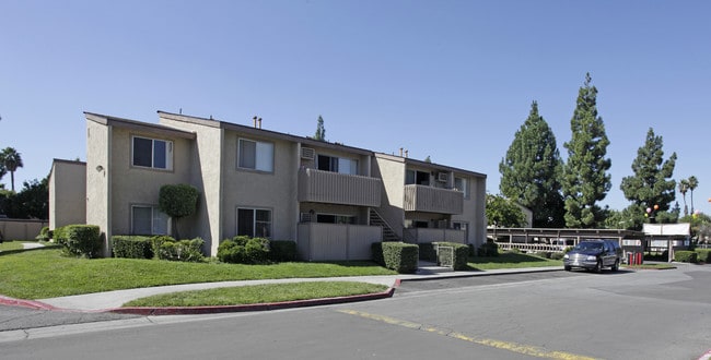 ELEVATE APARTMENT HOMES in Placentia, CA - Building Photo - Building Photo