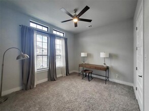 20016 Crested Caracara Ln in Pflugerville, TX - Building Photo - Building Photo