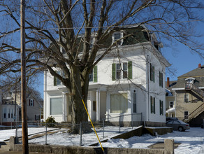 389 Main St in Brockton, MA - Foto de edificio - Building Photo