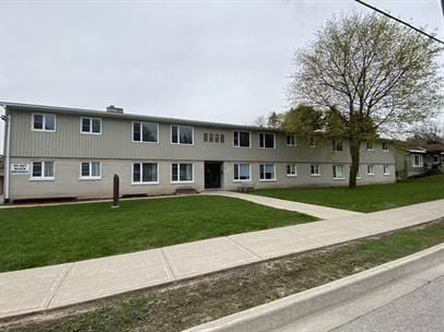 751 Hugel Ave in Midland, ON - Building Photo