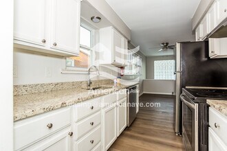 17928 Winsome Rd in Fraser, MI - Foto de edificio - Building Photo