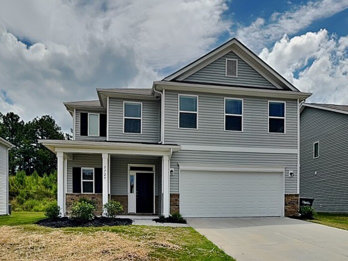 5729 Camp Ct in Concord, NC - Building Photo