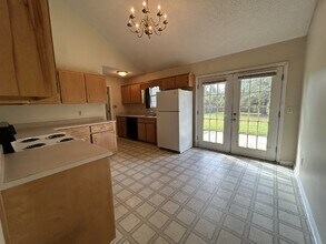 919 Summer Dr in Hinesville, GA - Building Photo - Building Photo