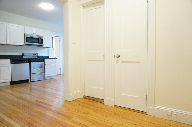 1850 Commonwealth Avenue photo'