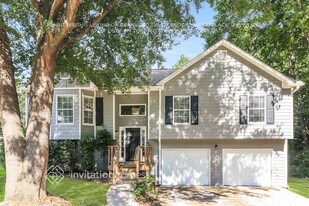 4400 Steeplechase Dr in Powder Springs, GA - Building Photo