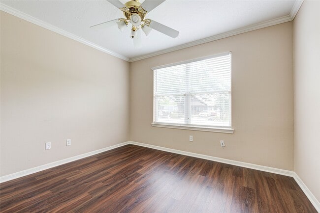 property at 1206 Grunwald Heights Blvd