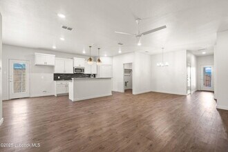 10906 Aberdeen Ave in Lubbock, TX - Building Photo - Building Photo