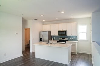 8917 Sperry St in Orlando, FL - Building Photo - Building Photo