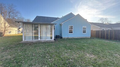 3905 Handley Ave in Louisville, KY - Foto de edificio - Building Photo