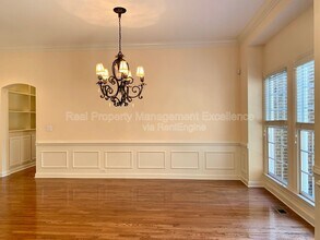 411 Hogan Woods Cir in Chapel Hill, NC - Building Photo - Building Photo