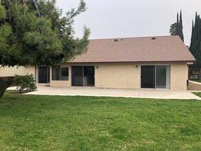 11574 Cedar Way in Loma Linda, CA - Building Photo - Building Photo