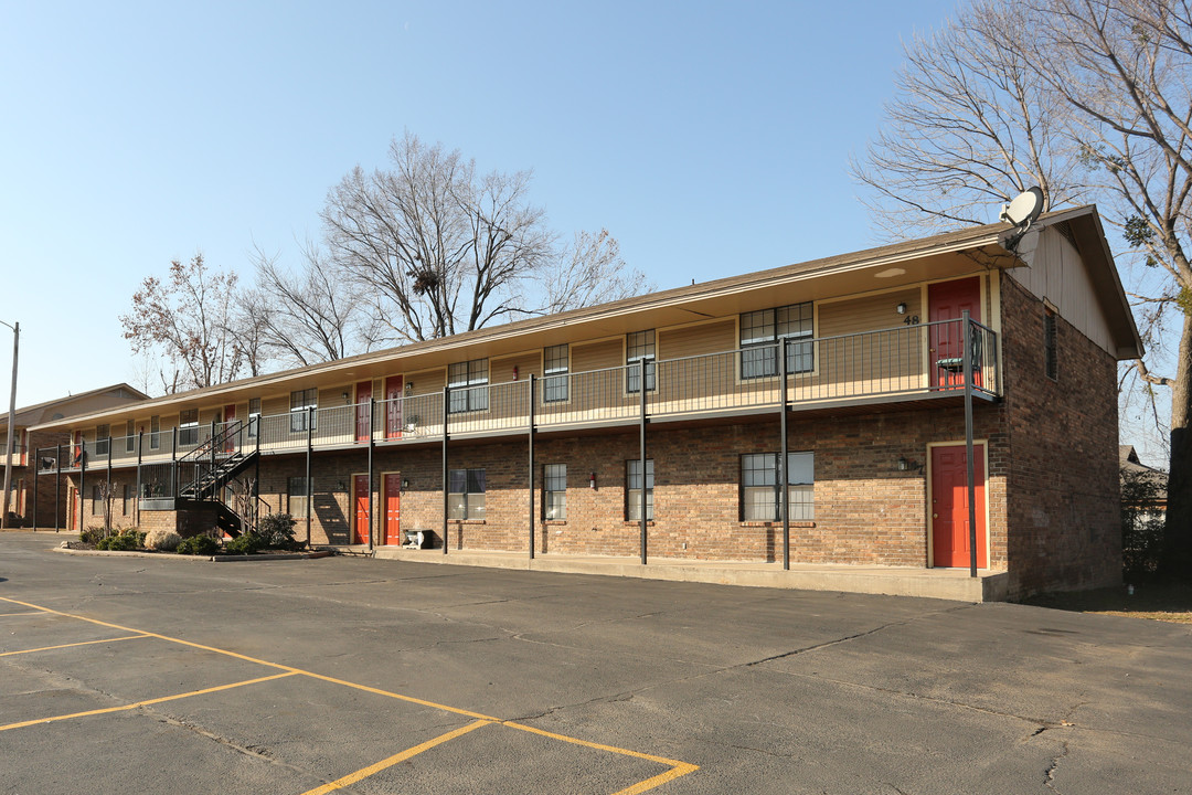 Ashbrook Apartments in Fort Smith, AR - Foto de edificio