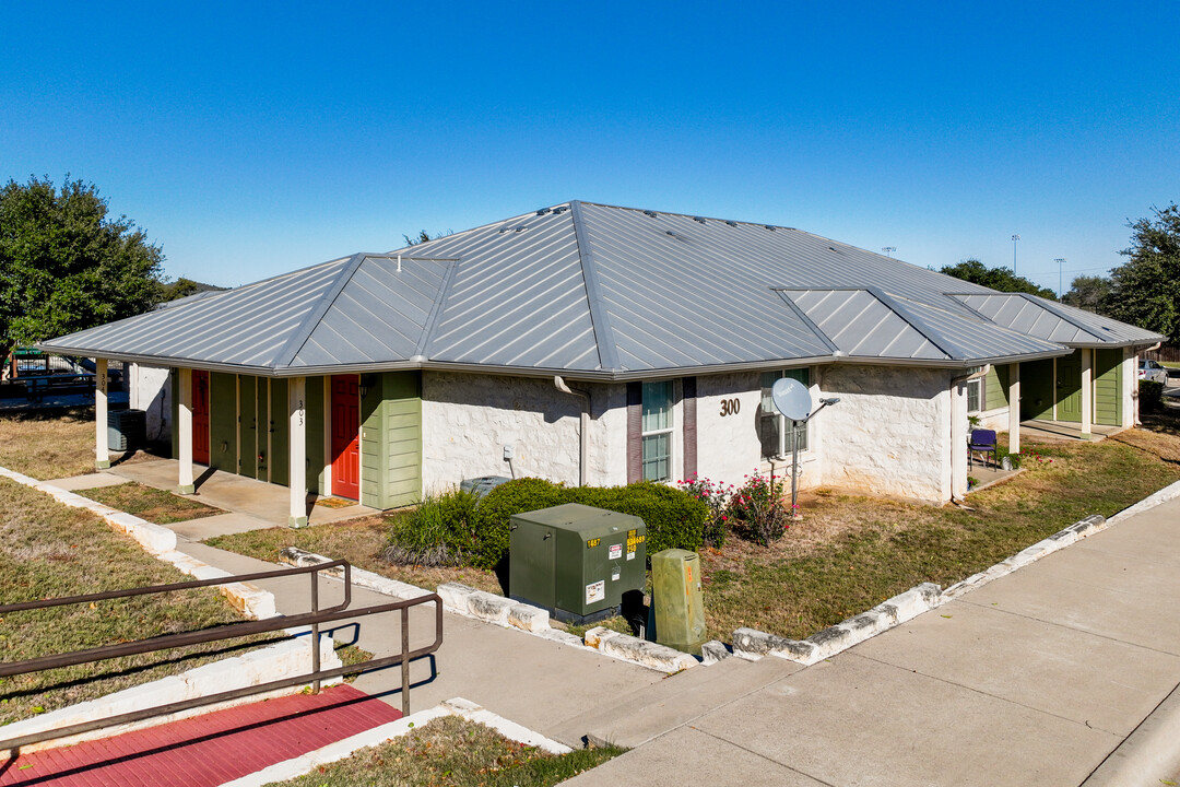 Park Ridge in Llano, TX - Foto de edificio