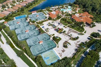 9415 Piacere Way in Naples, FL - Building Photo - Building Photo