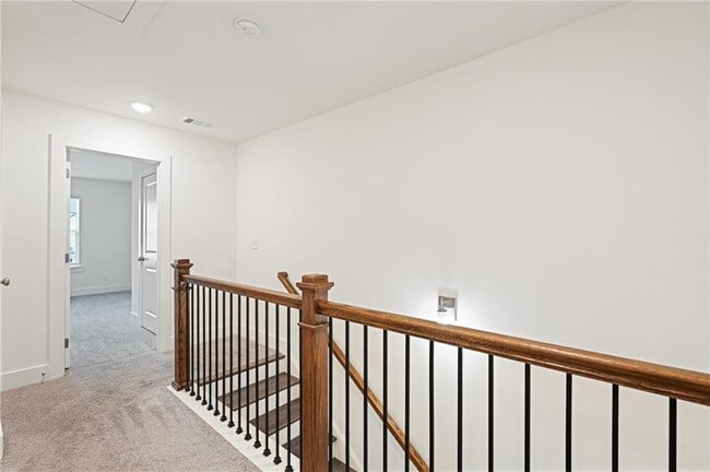 property at 6256 Hillandale Dr