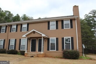 116 Jackson Dr in Stockbridge, GA - Foto de edificio - Building Photo