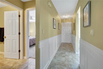 3062 Sandpiper Bay Cir in Naples, FL - Building Photo - Building Photo