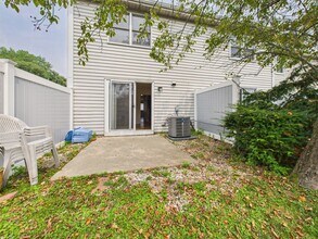 68 Joiners Rd in Rocky Hill, CT - Building Photo - Building Photo