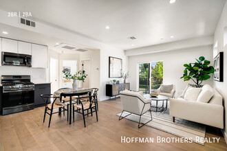 6086 W 18th St-Unit -1A in Los Angeles, CA - Building Photo - Building Photo