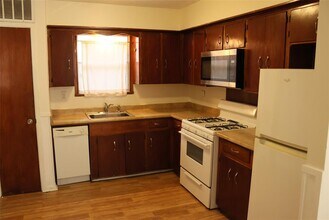 2713 St Edwards Cir in Austin, TX - Building Photo - Building Photo