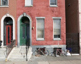 2109 Spring Garden St in Philadelphia, PA - Foto de edificio - Building Photo