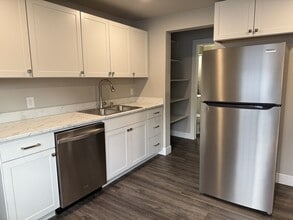 2704 Poly Dr in Billings, MT - Building Photo - Building Photo