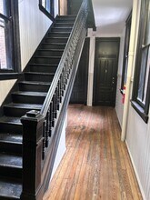 24 W Court St in Cincinnati, OH - Building Photo - Building Photo