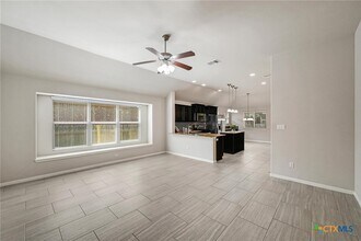 2500 Highland Haven Dr in Austin, TX - Building Photo - Building Photo