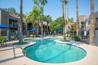 Rio Seco Apartments in Tucson, AZ - Building Photo - Building Photo