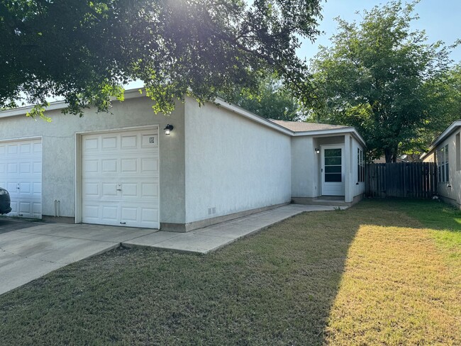 property at 3814 Maverick Crk Rd