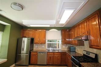 1454 Forest Home Dr in Houston, TX - Building Photo - Building Photo