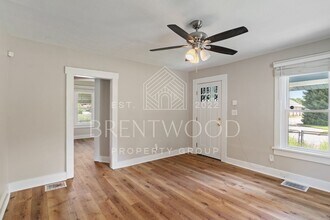2366 Columbia Ave in Indianapolis, IN - Building Photo - Building Photo