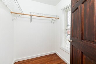 204 Mill St in Poughkeepsie, NY - Building Photo - Building Photo