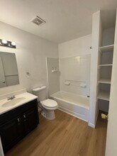 1605 Boston St in Aurora, CO - Foto de edificio - Building Photo