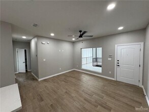 16 Ragland Rd in Mission, TX - Building Photo - Building Photo