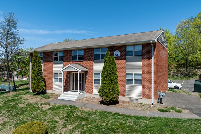Scott Gardens Apartments in Waterbury, CT - Foto de edificio - Building Photo