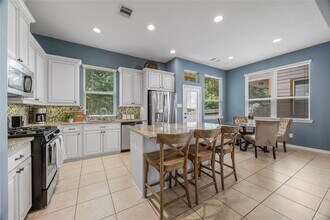 122 Cheswood Forest Dr in Montgomery, TX - Building Photo - Building Photo