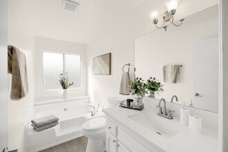 7327 Exeter St, Unit 104 in Paramount, CA - Building Photo - Building Photo