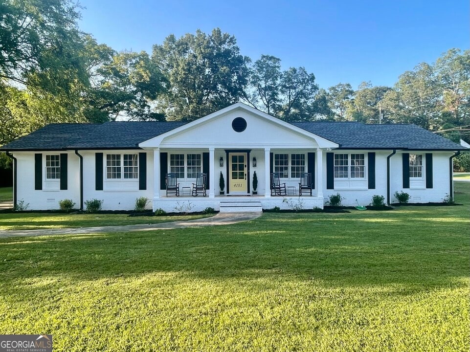 4181 Floyd St NE in Covington, GA - Building Photo