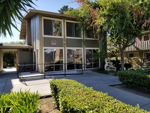 Oak Park Apartments in San Jose, CA - Building Photo - Building Photo